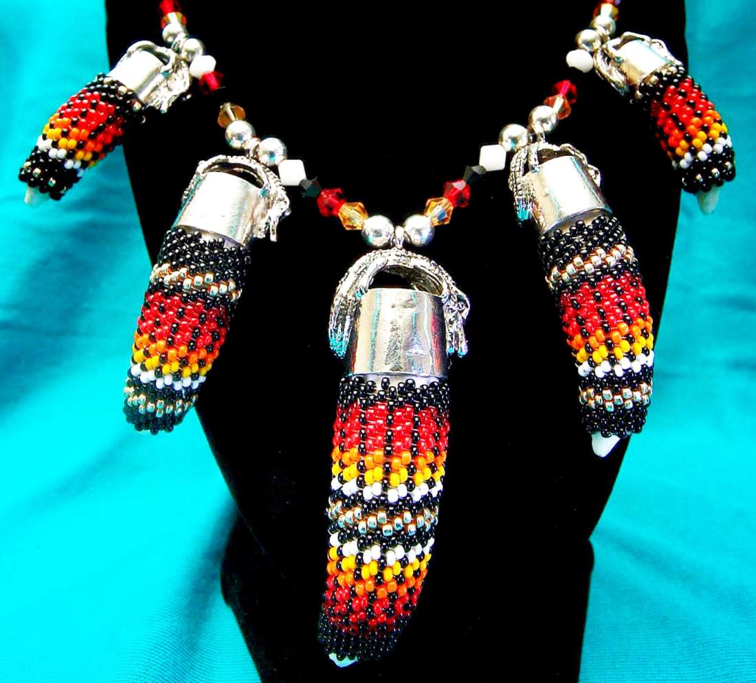 Ee Litch Ko Gordon Wareham Dragons Teeth beaded necklace