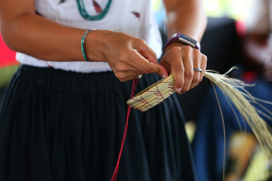 basket weaver female closeup  (7).JPG